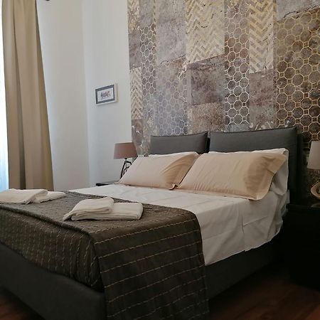 Monticello Apartment Via Cavour Rzym Zewnętrze zdjęcie